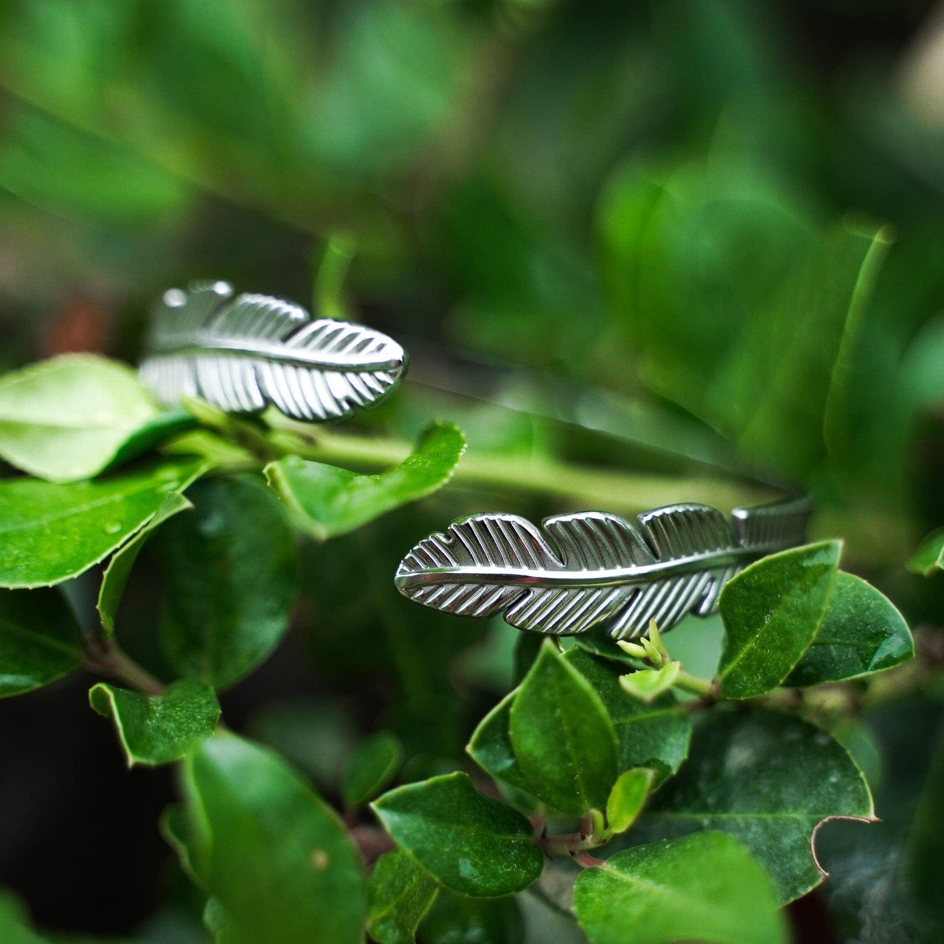 Bracelets Twin Feathers Bracelet