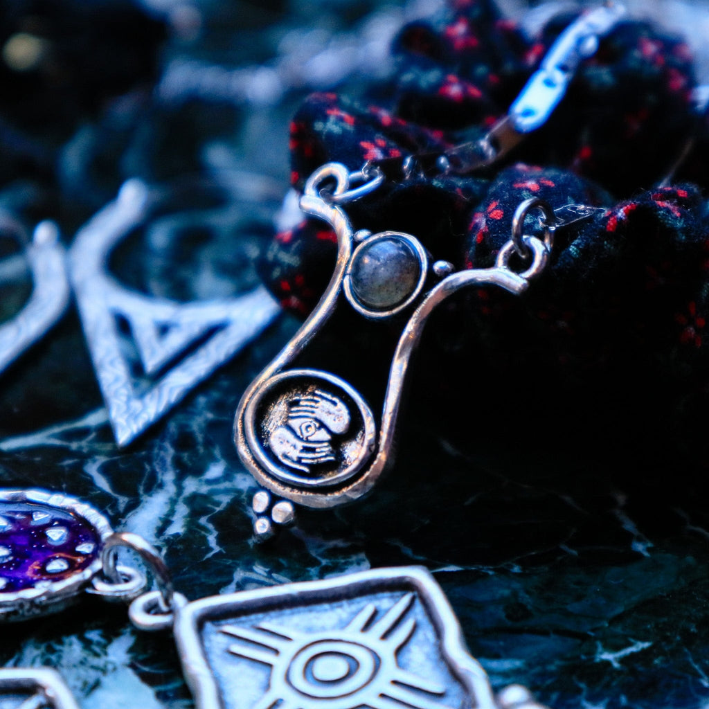 Necklaces Between Words Necklace